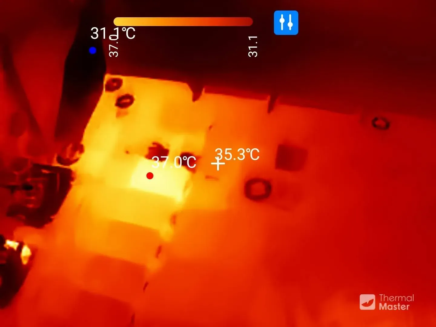 Imagerie thermique d'une carte graphique en cours de diagnostic